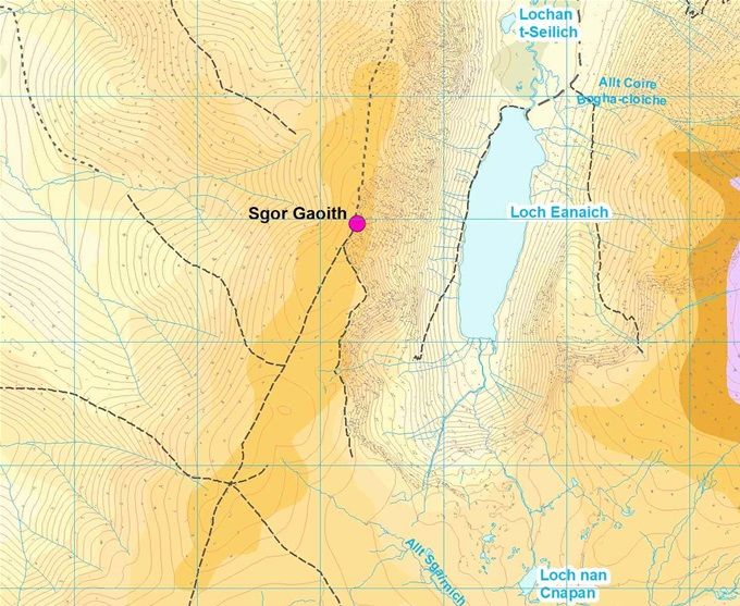 Squares: yellow - changeovers. Circles summits: green this leg, blue - not a Munro in 1993. Map Colin Matheson